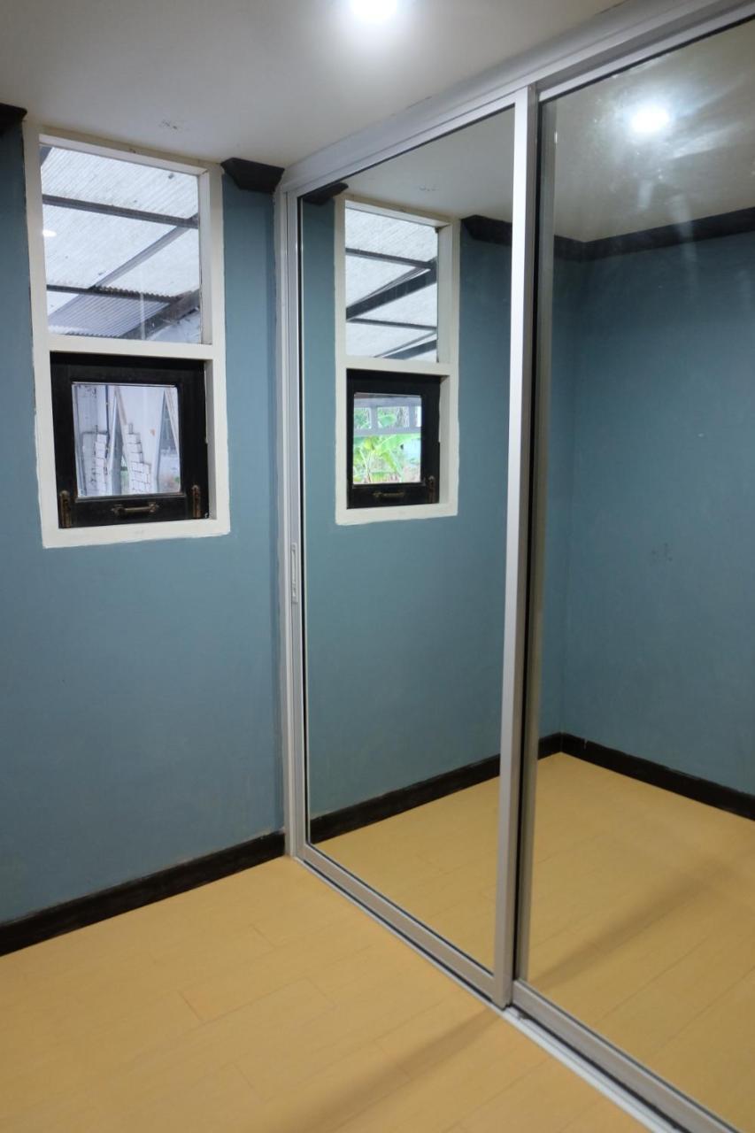 Florentino Hostel Rayong Exterior photo